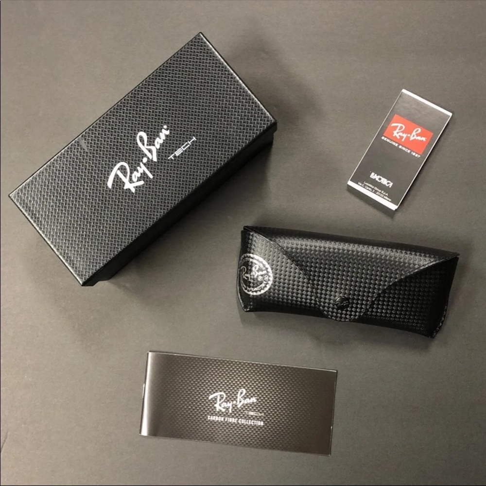 NEW Authentic ray ban carbon fibre case